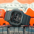 Casio DW-5600UHR-1DR