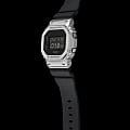 Casio GM-5600U-1