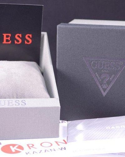 GUESS  W0305L3